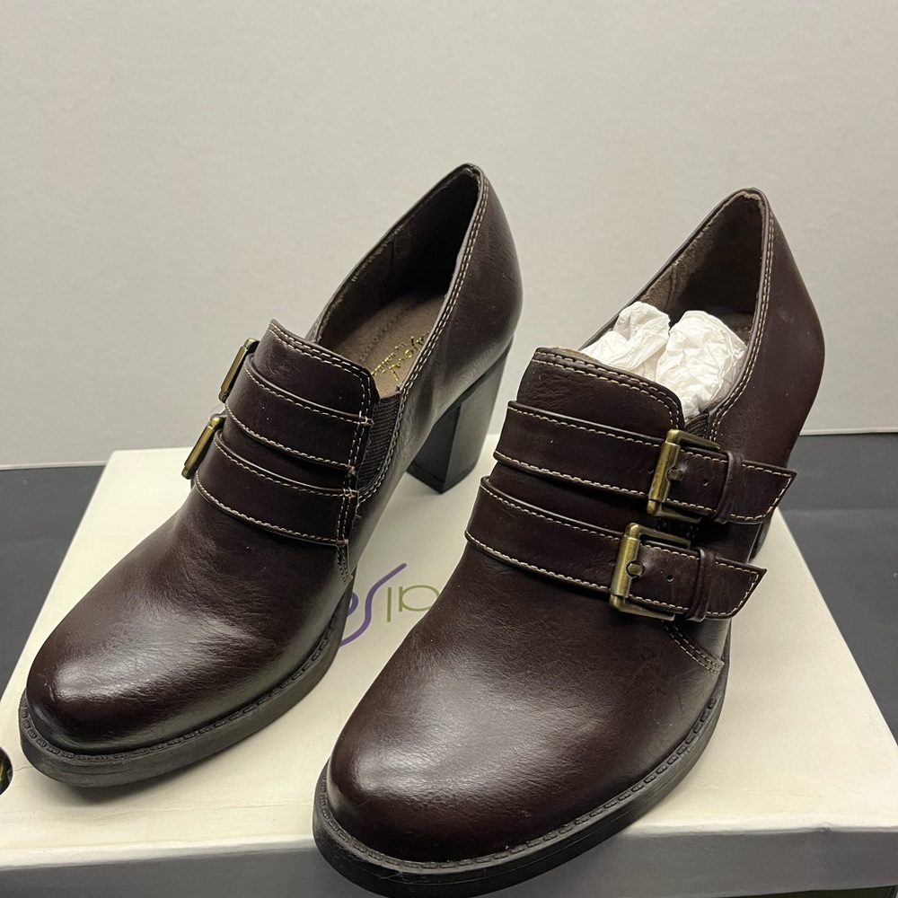 NaturalSoul - Size 6.5 - Brand new in box - Picture 2 of 9